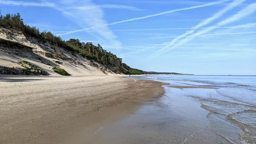 Z Ustki do Orzechowa plażą