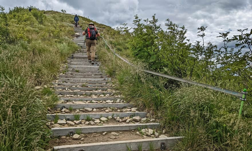 Bukowe Berdo - entrance to the summit