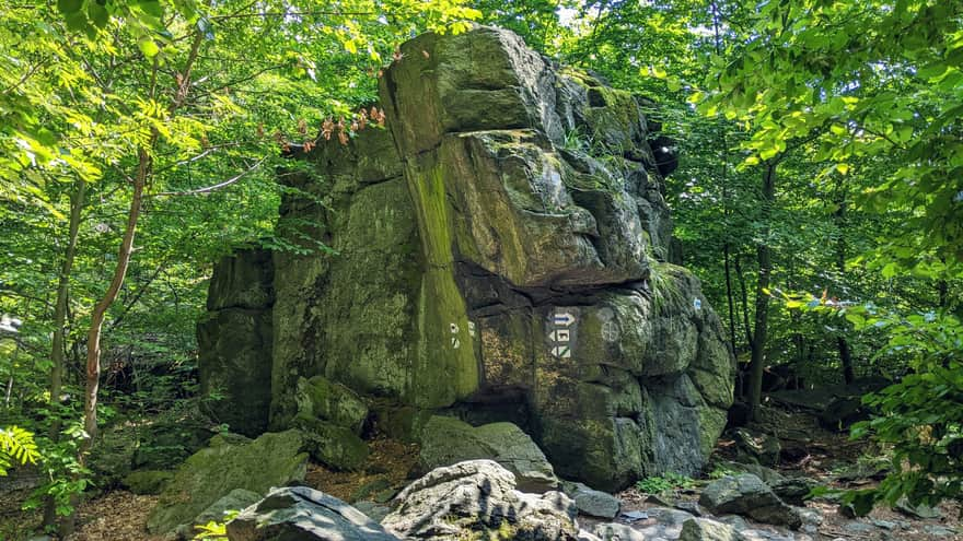 Rocks on the blue trail