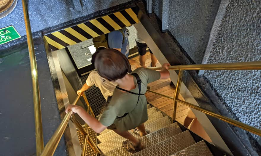 ORP Błyskawica - stairs below the deck