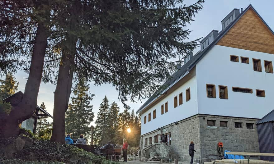 "New" shelter on Lipowska Hall