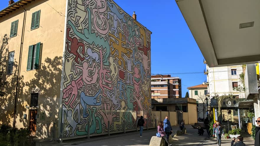 Mural niedaleko placu Piazza Emanuelle II