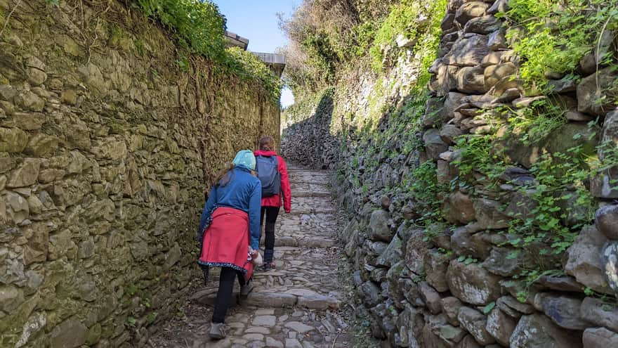 Trail to Vernazza, after the town of Corniglia