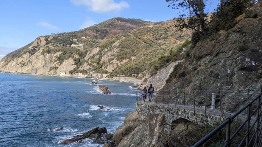 Framura - panoramic terrace along the coast