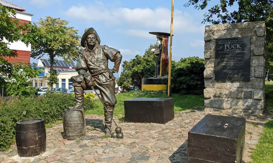Privateer Monument in Puck