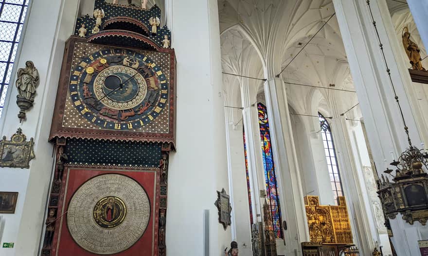 Astronomical clock, St. Mary