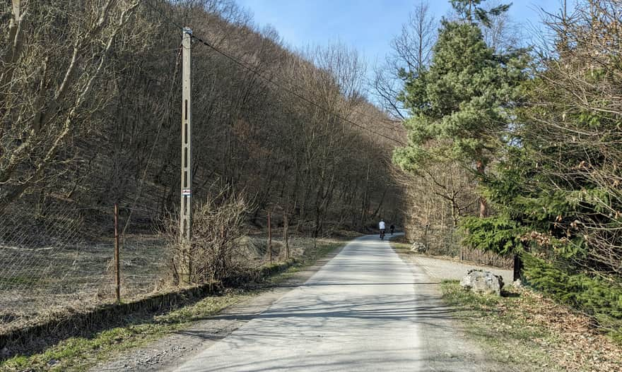 Prądnik Korzkiewski, bike route to Ojców