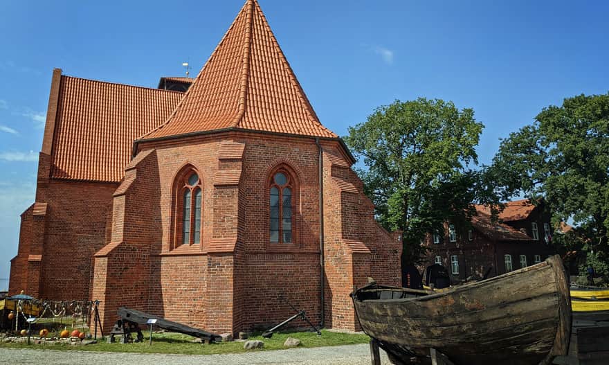 Kościół św. Piotra i Pawła - Muzeum Rybołówstwa w Helu