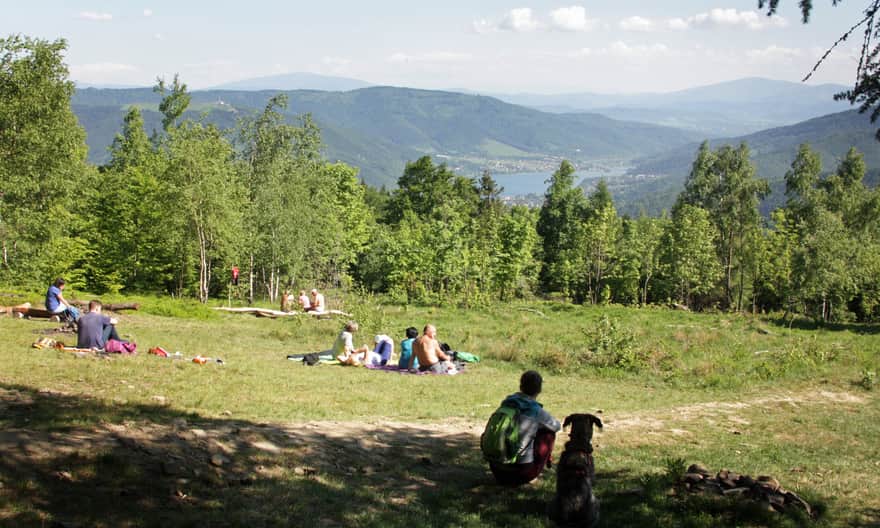Meadow near the mountain hut with a view of Lake Międzybrodzkie