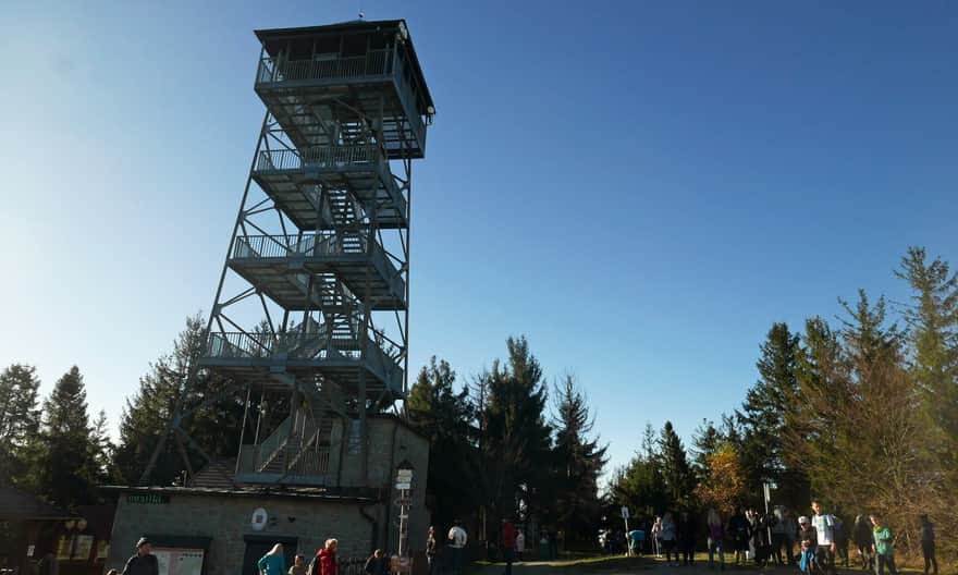 Viewing tower on Czantoria