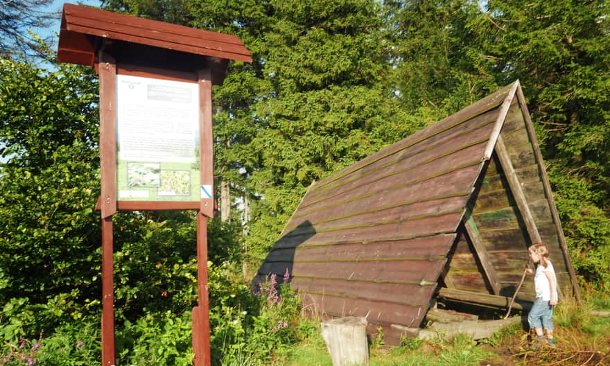 Shelter at the top of Jałowiec