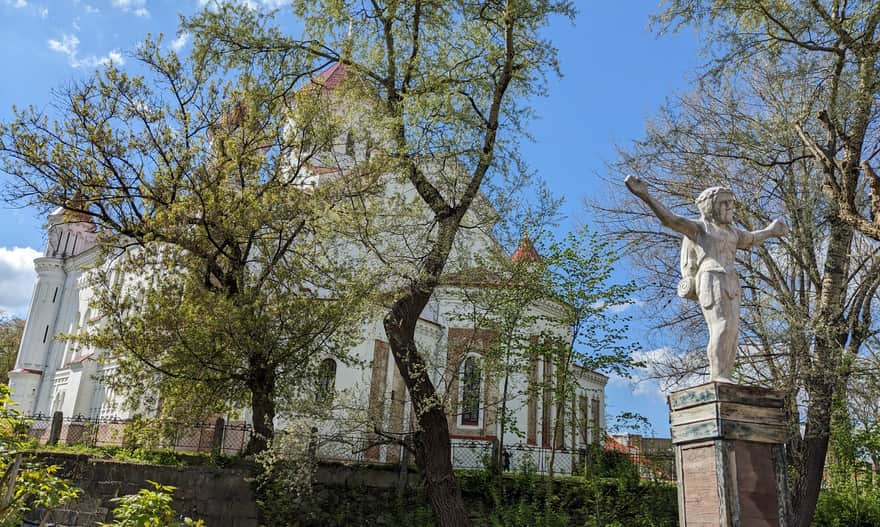 Zarzecze: Jesus Backpacker, Chrystus z plecakiem nad Wilejką