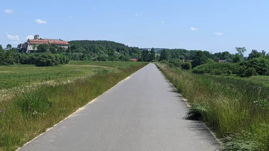 Widok na klasztor w Tyńcu spod wzgórza Grodzisko