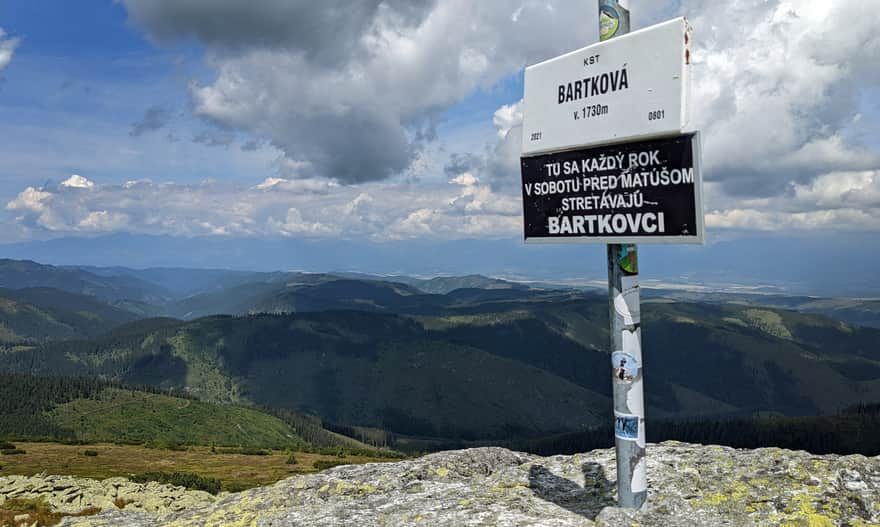 Bartkova, 1730 m n.p.m., widok na północ