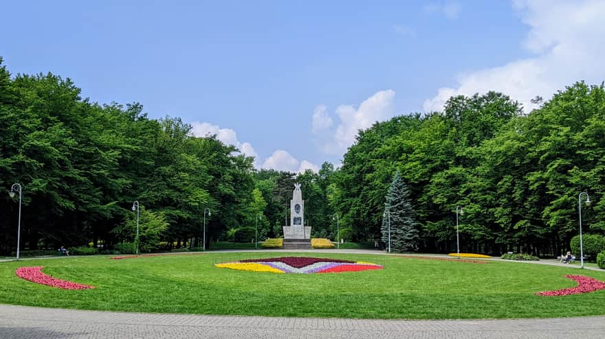 Square with a commemorative plaque of T. Kościuszko