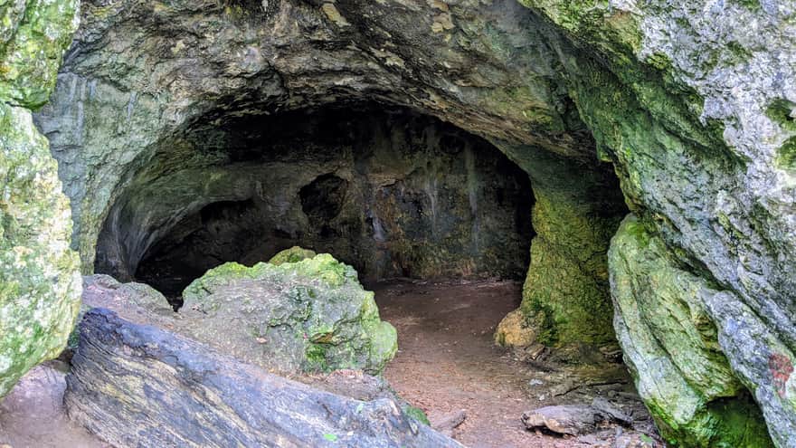 Bear Cave in Parkowe Nature Reserve