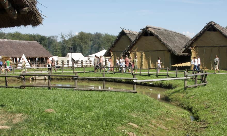 Karpacka Troja - dolny park archeologiczny