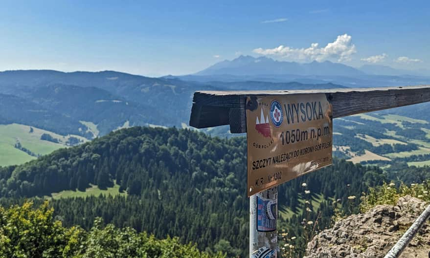 Wysoka, 1050 m n.p.m. - widok na Tatry