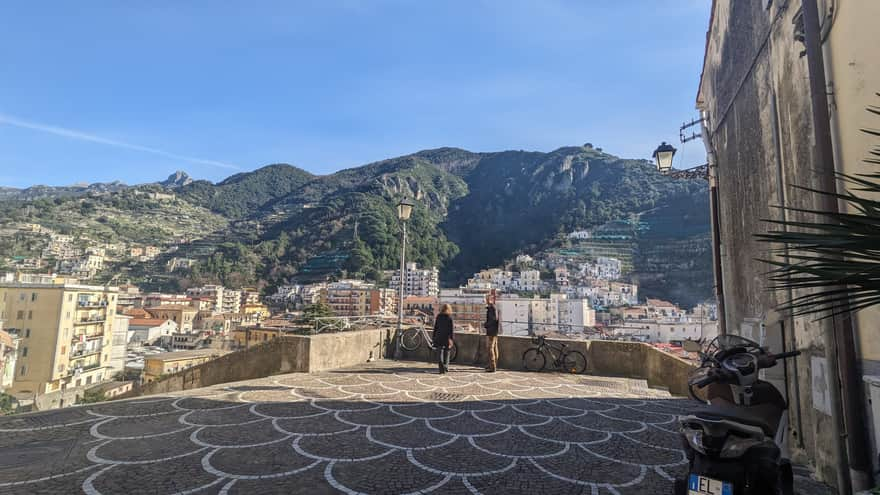 Trail start in Maiori - square at the S. Maria A Mare church