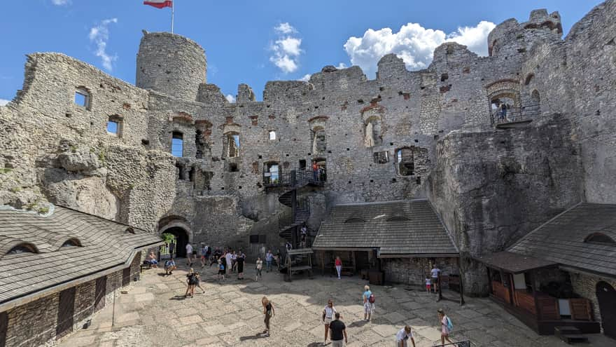 Ogrodzieniec Castle - main courtyard known as the Lord