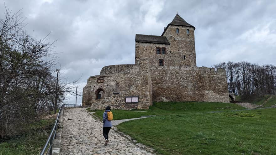 Podejście pod zamek w Będzinie