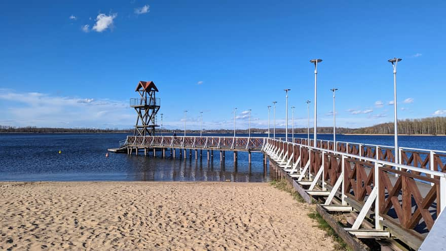 Pogoria III - plaża i drewniany pomost