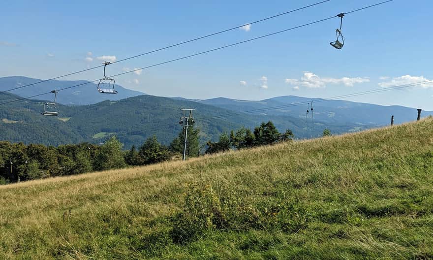 Chairlift to Czantoria - view from the red trail to the east