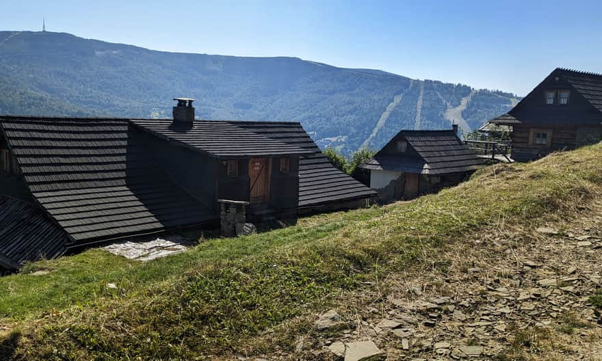 Descent from the ridge of the Hungarian Beskid to Szczyrk