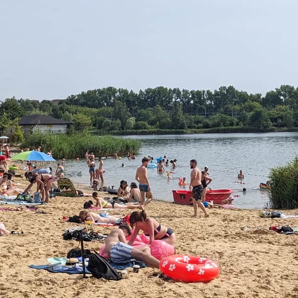 Zalew Bagry: kąpielisko, plaża, park