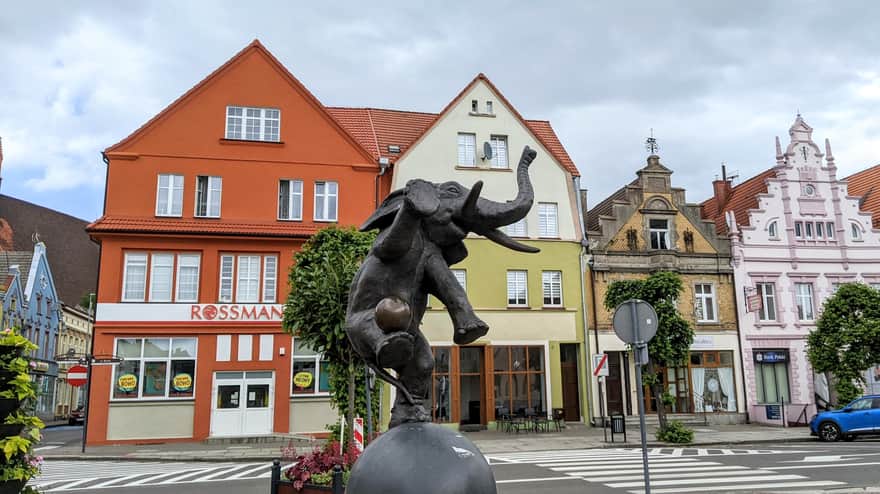 Elephant Statue in the Market Square in Trzebiat贸w