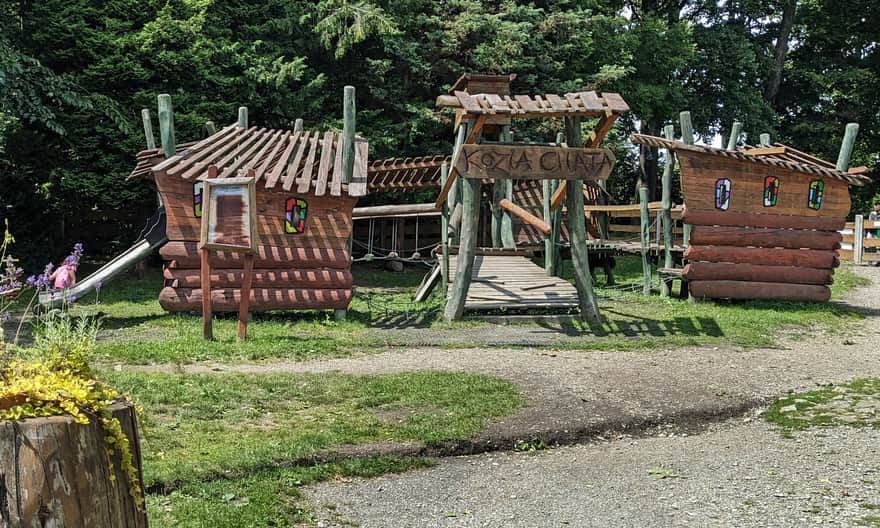 Playground "Kozia Chata" near Stefanka on Kozia Góra