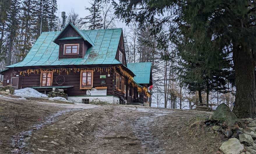 Schronisko PTTK na Przegibku