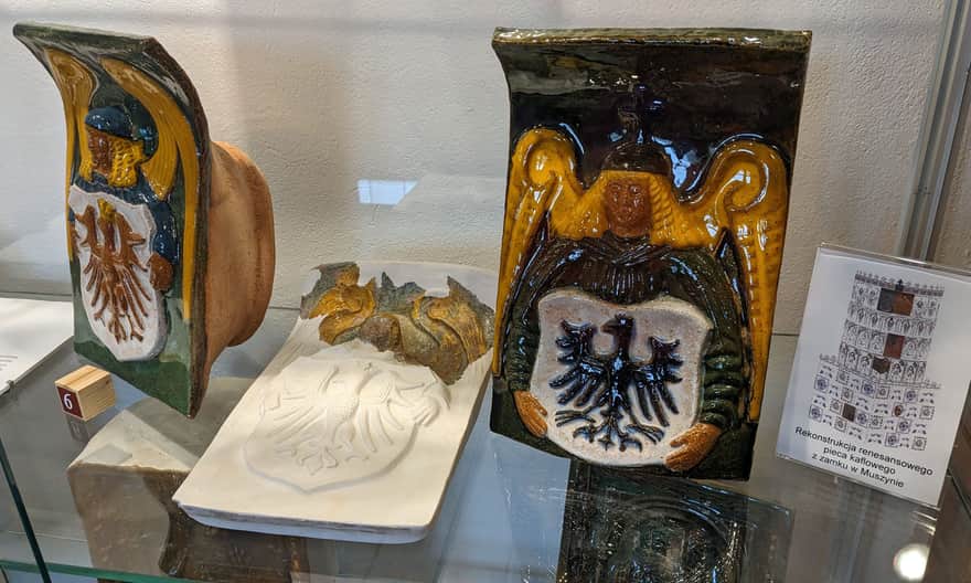 Muzeum Regionalne Państwa Muszyńskiego - kafle z zamku Starostów Muszyńskich