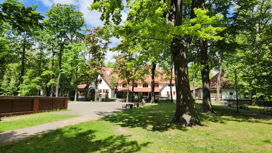 Dworek Pod Lipami