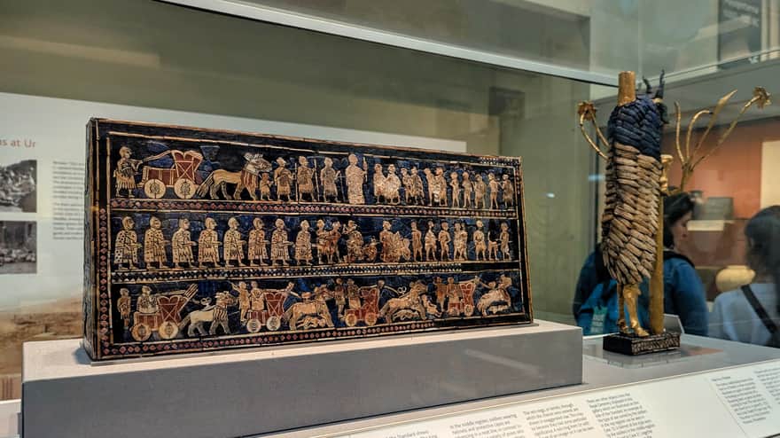 Eksponaty z grobowca z Ur, British Museum w Londynie