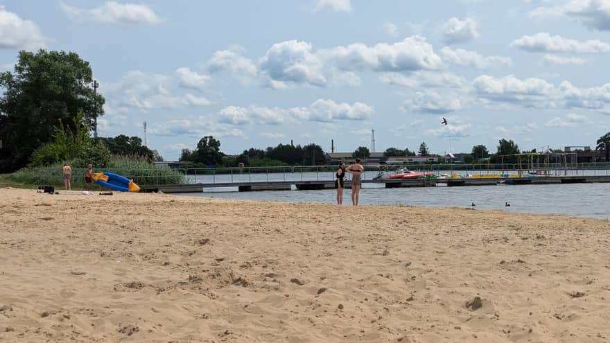 Beach and swimming area, Blachownia Reservoir near Częstochowa