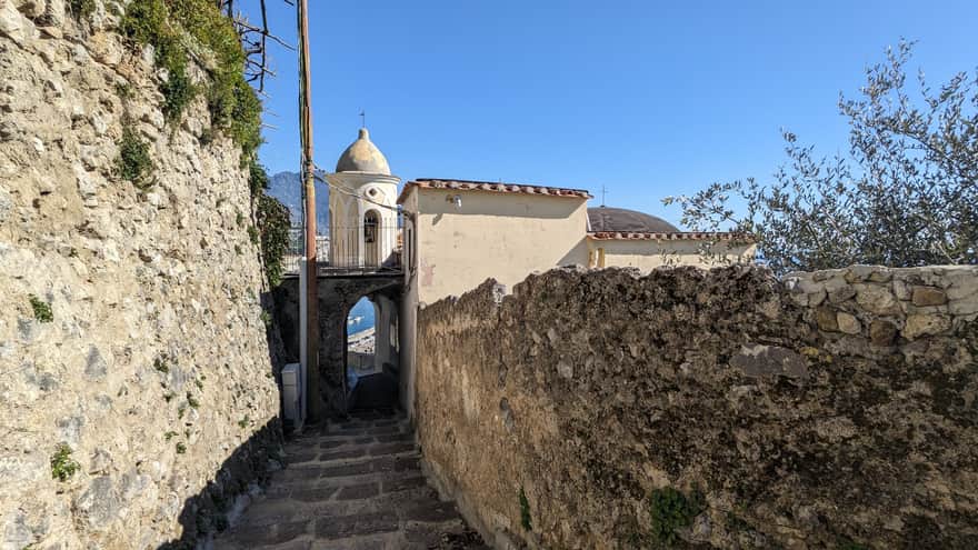 Walk Along Via Annunziatella in Amalfi