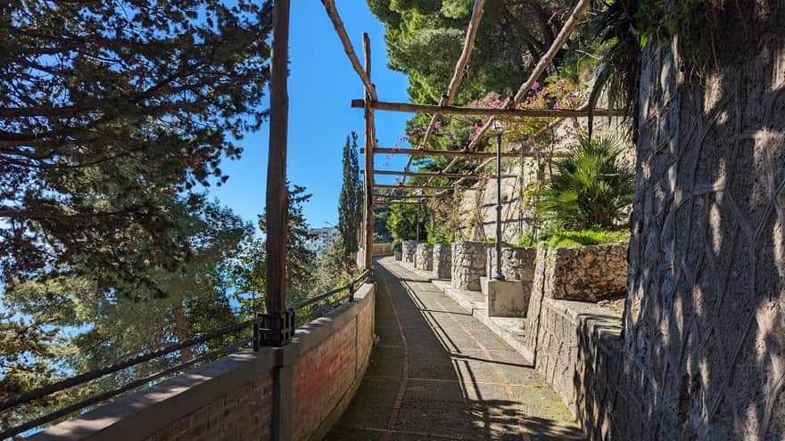 Walk Along Via Annunziatella in Amalfi