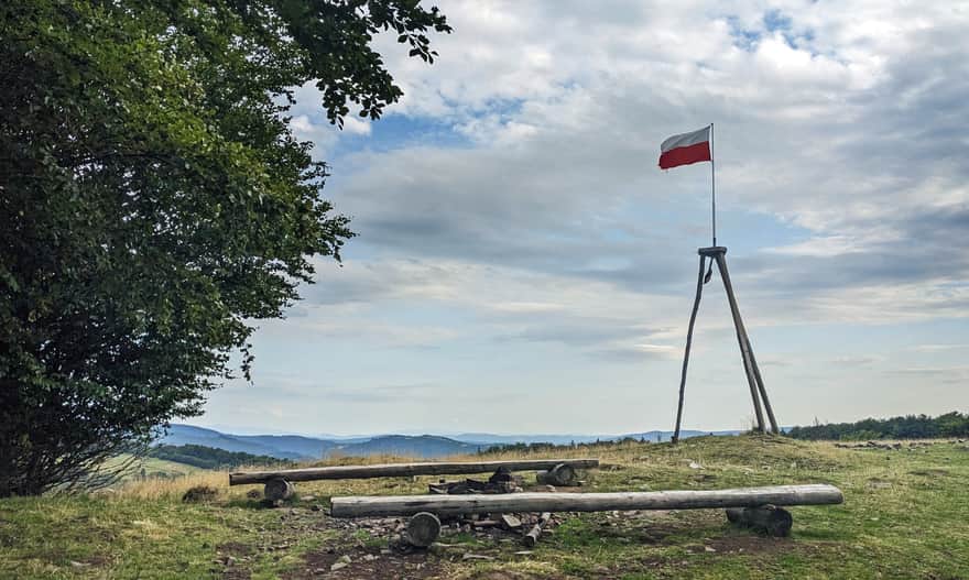 Mała Czantoria, 866 m n.p.m. - szczyt