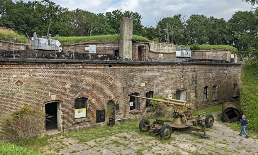 Fort Zachodni w Świnoujściu. Wystawa plenerowa