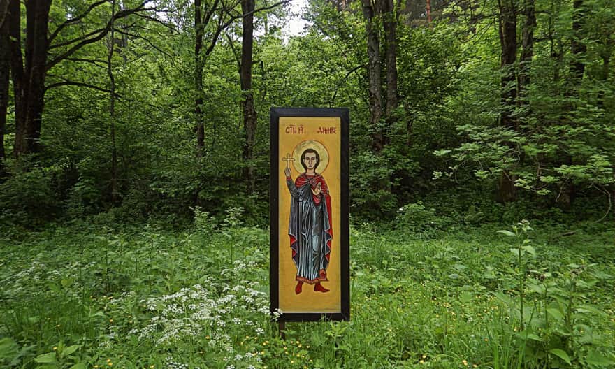 Ścieżka "Bieszczady Odnalezione", Jaworzec: ikona św. Dymitra na cerkiwsku