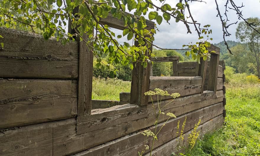 Ścieżka "Bieszczady Odnalezione" - rekonstrukcja bojkowskiej chyży