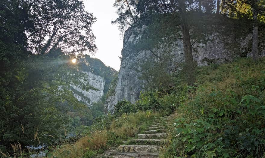 Jonaszówka o wschodzie słońca