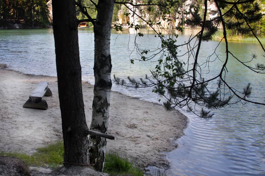 Adrspach: Lake - old sand quarry. Beach by the lake